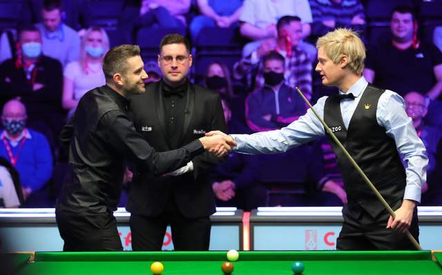 却成了一个 却成了一个