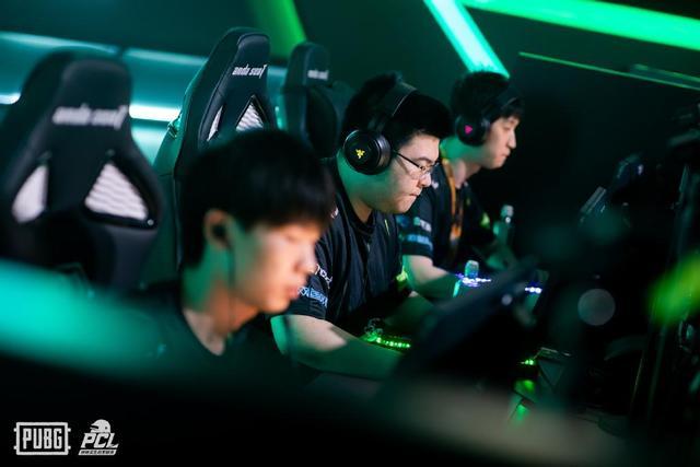 色的表现击 色的表现击