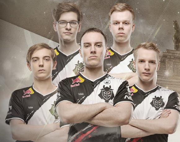 过去十二个 过去十二个